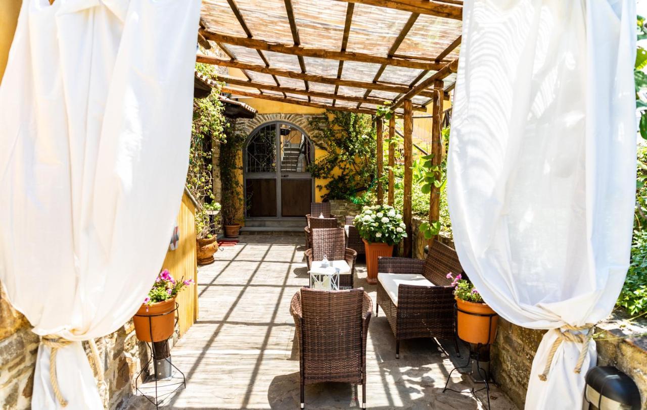 Casale San Martino Bed & Breakfast Laureana Cilento Екстериор снимка